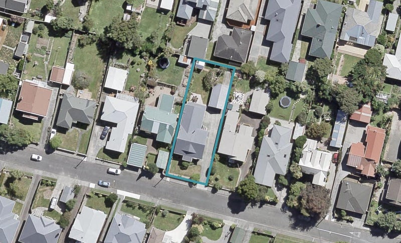 10 Brasell Street, Fairfield, Lower Hutt - Carousel 1