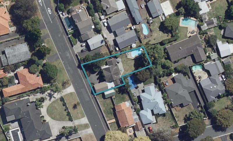 30 Dalethorpe Avenue, Fairfield, Hamilton - Carousel 1