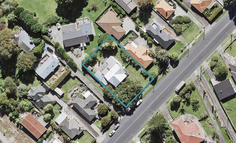 171 Titirangi Road, New Lynn, Auckland - Carousel 1