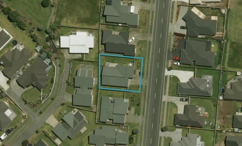 378 One Tree Point Road, One Tree Point - Carousel 1