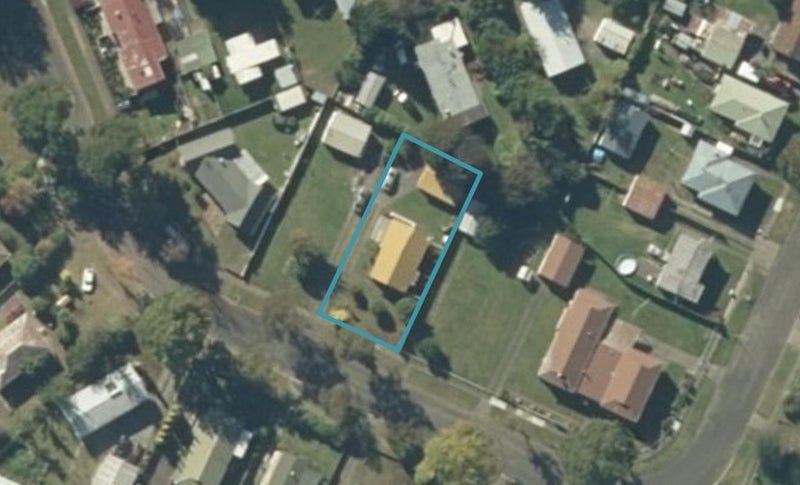 13 Paekiri Street, Turangi - Carousel 1