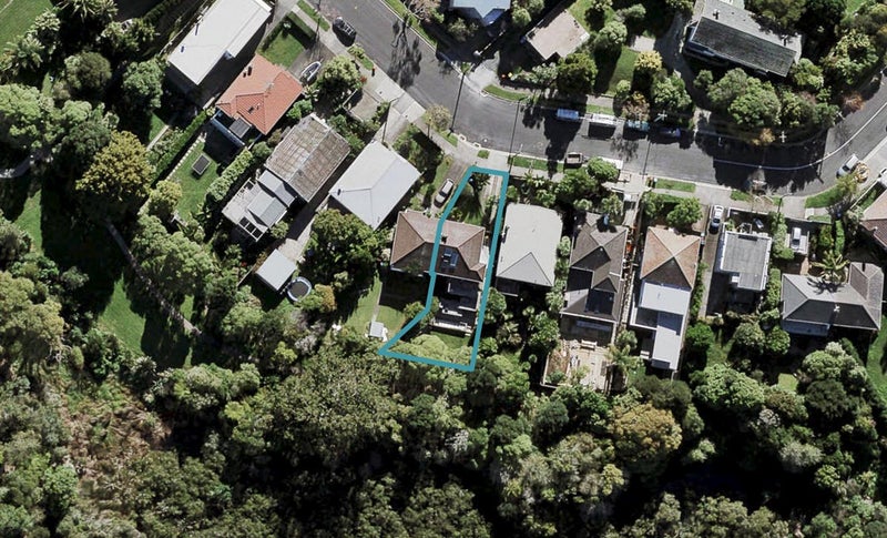 36 Westmere Crescent, Westmere, Auckland - Carousel 1