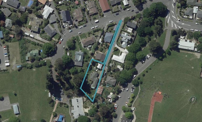 5A Ombersley Terrace, Opawa, Christchurch - Carousel 1