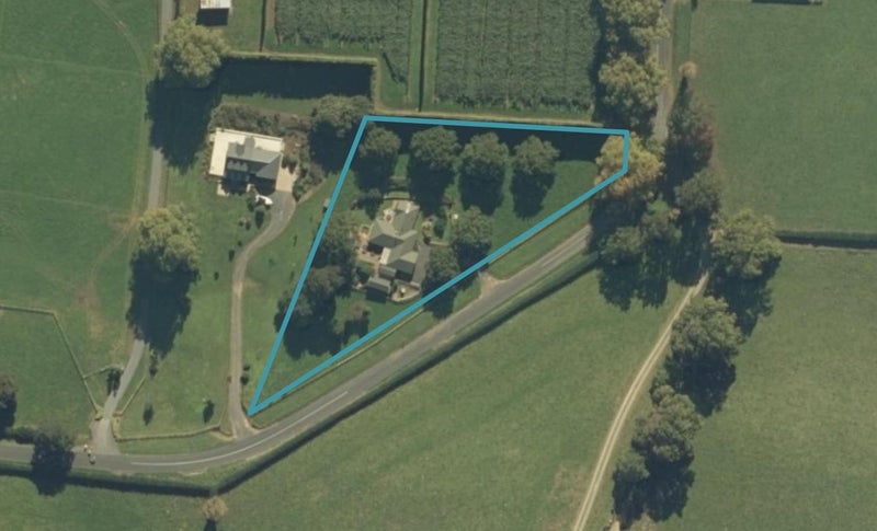 10 Brill Road, Kihikihi, Te Awamutu - Carousel 1