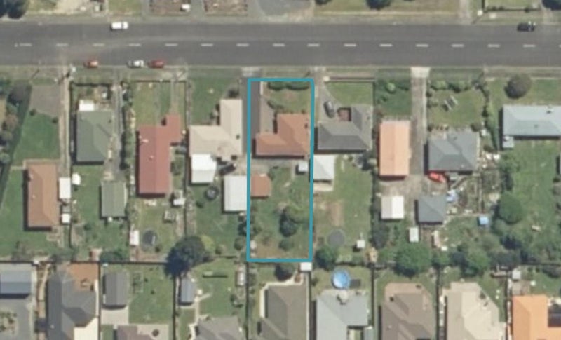 27 Hayward Road, Ngatea, Ngatea - Carousel 1