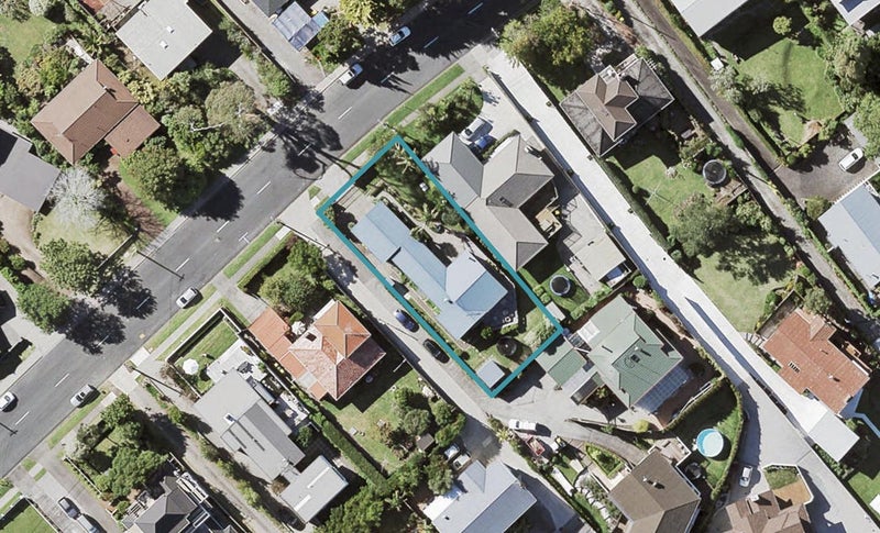 131 Bleakhouse Road, Mellons Bay, Auckland - Carousel 1