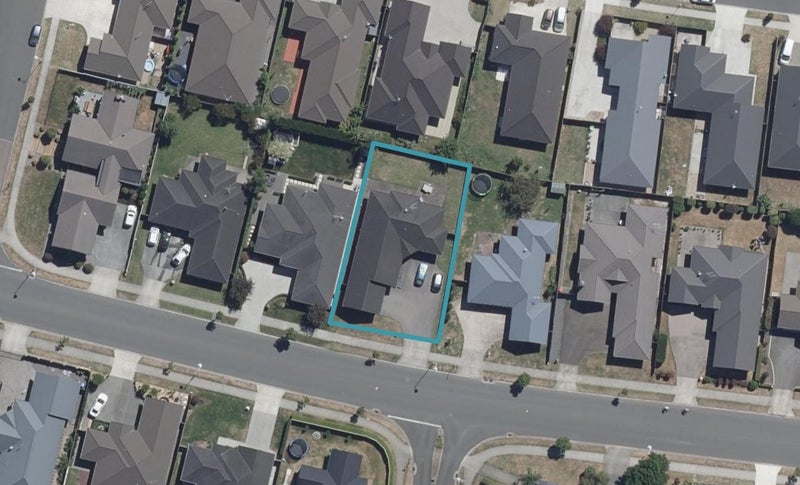 54 Moonlight Drive, Rototuna North, Hamilton - Carousel 1