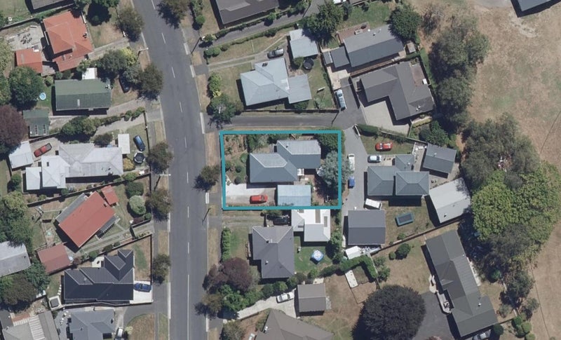 20 Morris Road, Hillcrest, Hamilton - Carousel 1