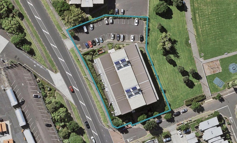 1F/340 Apirana Avenue, Point England, Auckland - Carousel 1