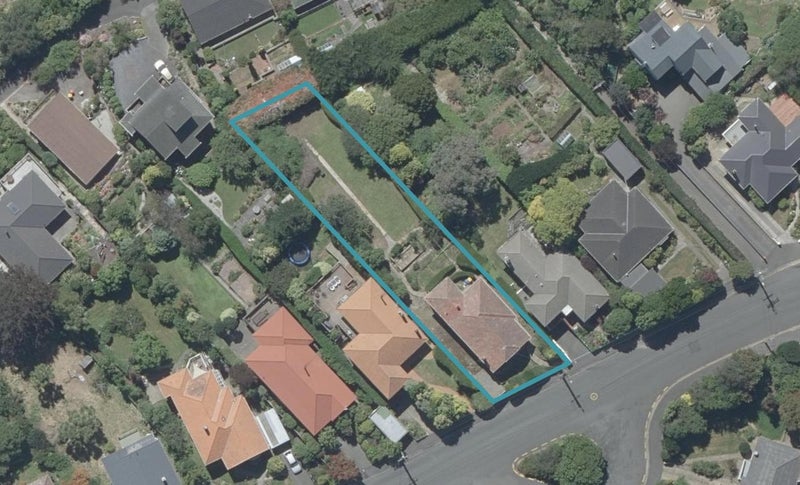 163 Signal Hill Road, Opoho, Dunedin - Carousel 1