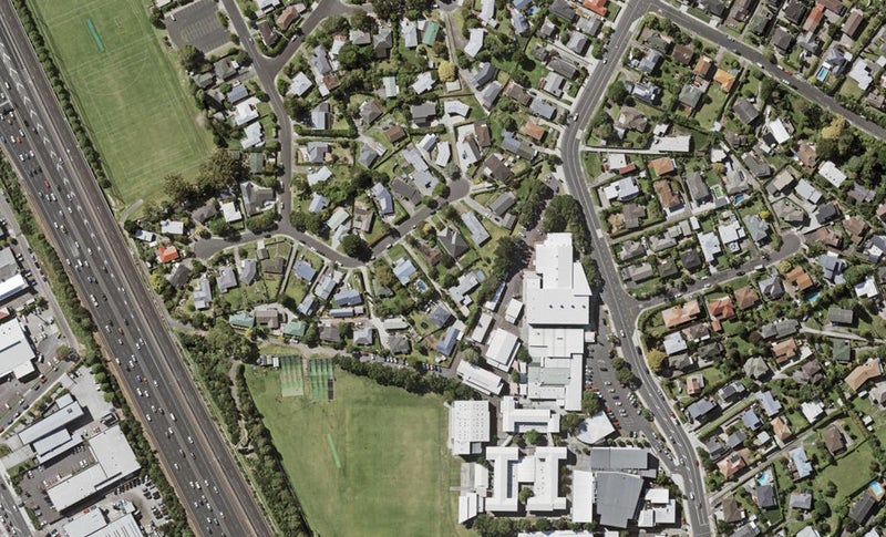 107C Bond Crescent, Forrest Hill, Auckland - Carousel 1