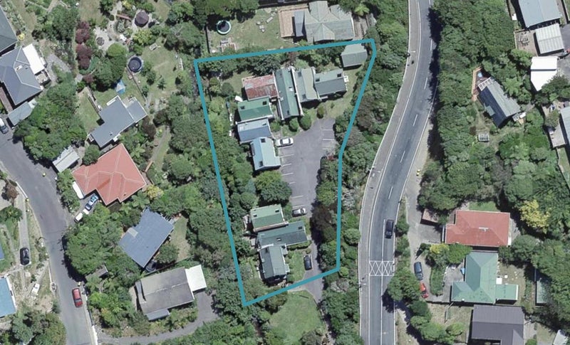 4/62 South Karori Road, Karori, Wellington - Carousel 1