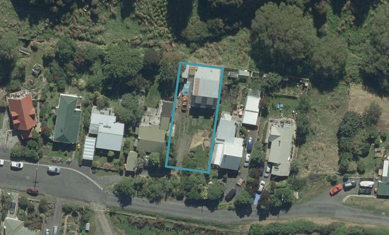 65 Greenacres Street, Macandrew Bay, Dunedin - Carousel 1