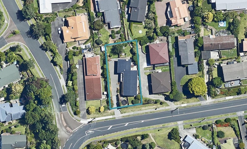 39 Sherwood Street, Bellevue, Tauranga - Carousel 1