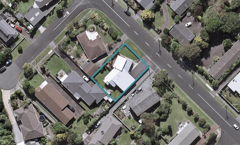 46 Wairau Road, Oakura, Oakura - Carousel 1