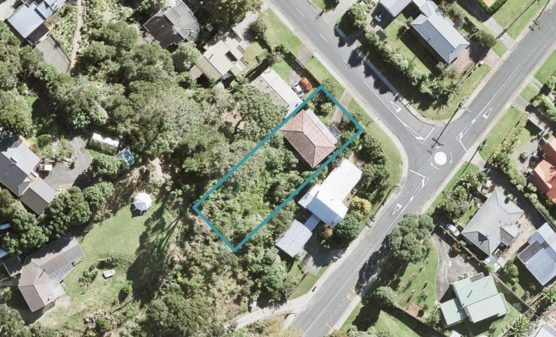 57 Cochrane Avenue, Arkles Bay, Whangaparaoa - Carousel 1
