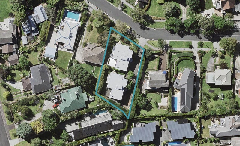 10 Comins Crescent, Mission Bay, Auckland - Carousel 1