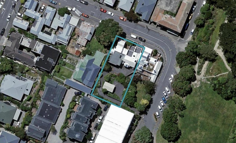 102 Majoribanks Street, Mount Victoria, Wellington - Carousel 1
