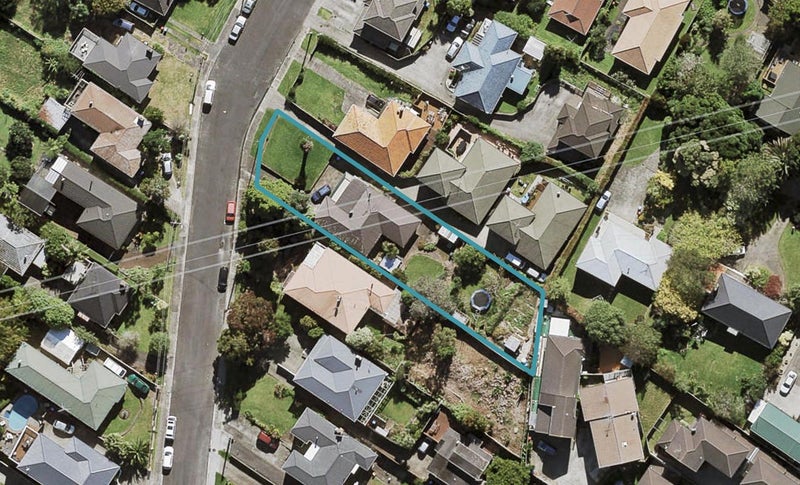 6 Eaton Road, Hillsborough, Auckland - Carousel 1