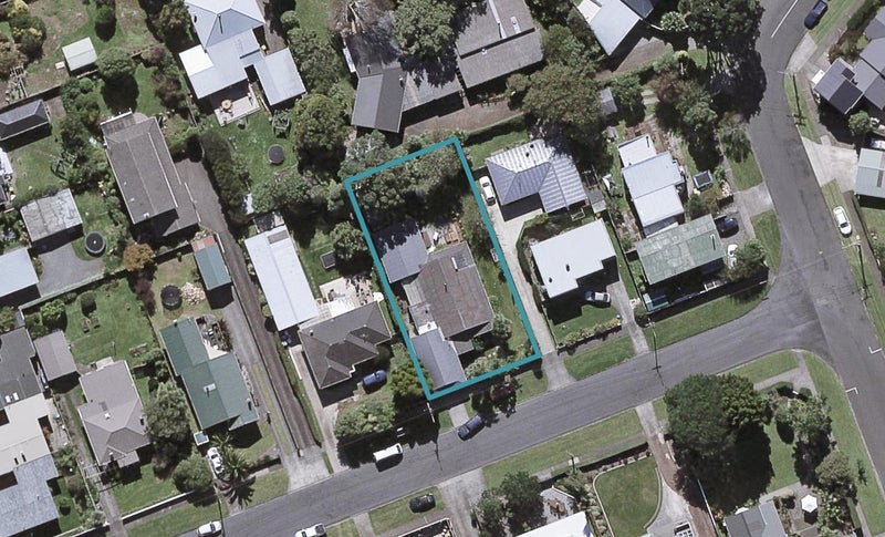 6 Wicksteed Street, Vogeltown, New Plymouth - Carousel 1