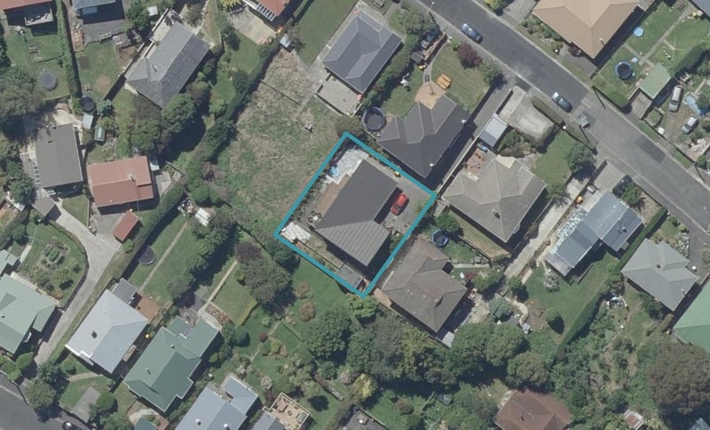 9A Chapel Street, Kaikorai, Dunedin - Carousel 1