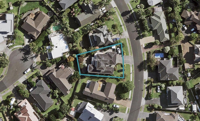 36 Kuripaka Crescent, The Gardens, Auckland - Carousel 1