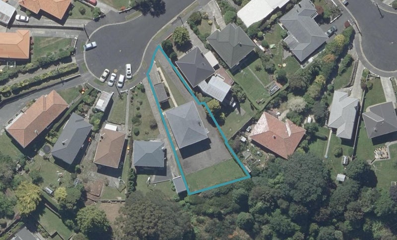 43 Derwent Street, Helensburgh, Dunedin - Carousel 1