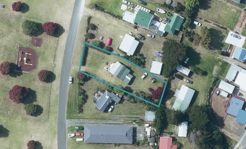 10 Pohutukawa Drive, Māhia - Carousel 1