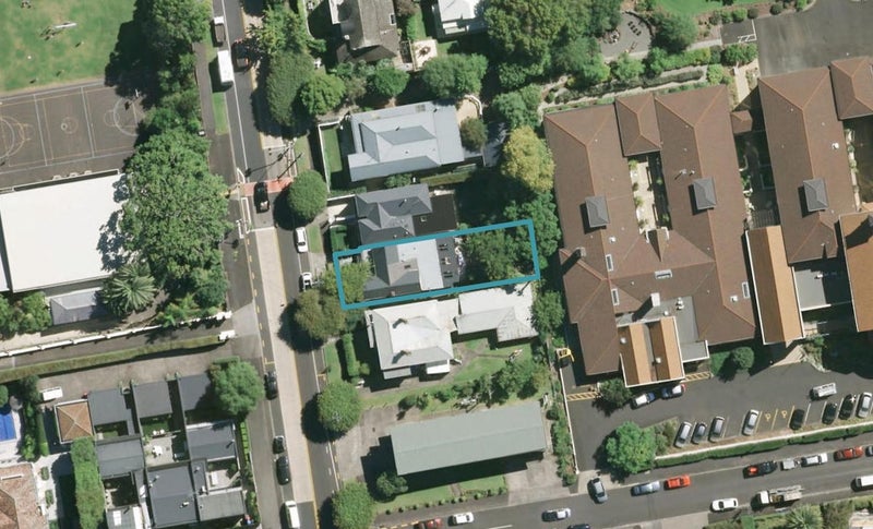 37 Curran Street, Herne Bay, Auckland - Carousel 1