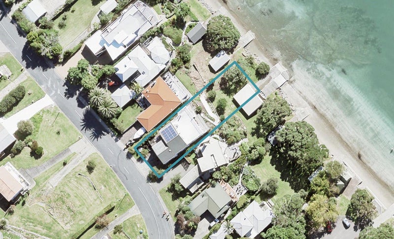8 Gordon Craig Place, Algies Bay, Warkworth - Carousel 1