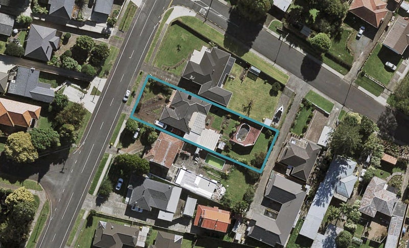 124 Kimpton Road, Papatoetoe, Auckland - Carousel 1