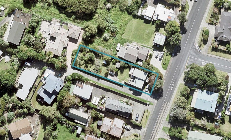 30 Stanmore Bay Road, Stanmore Bay, Whangaparaoa - Carousel 1