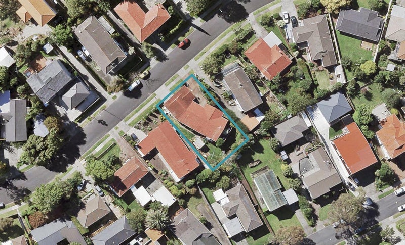 24 Maugham Drive, Bucklands Beach, Auckland - Carousel 1