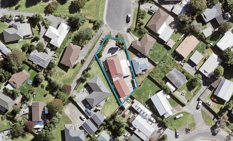 12 Andelko Place, Henderson, Auckland - Carousel 1