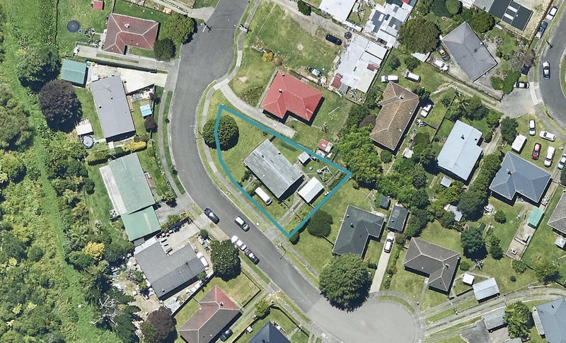 21 Jones Street, Gate Pa, Tauranga - Carousel 1