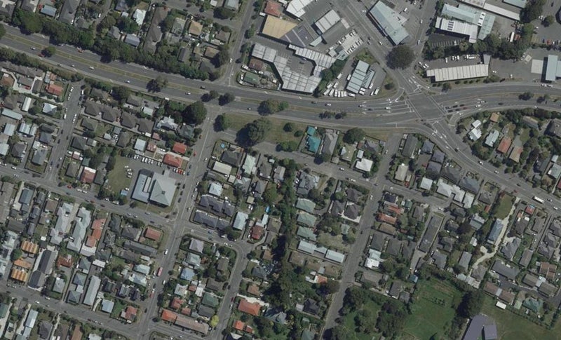 12 Hornbrook Street, Waltham, Christchurch - Carousel 1