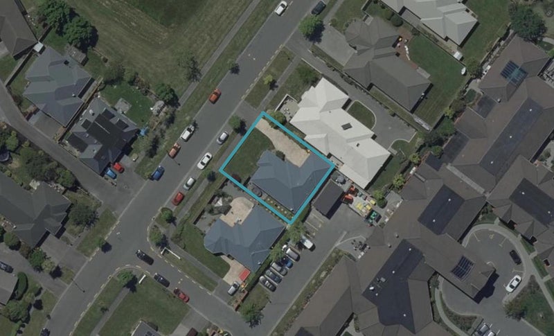 23 Bibiana Street, Aidanfield, Christchurch - Carousel 1