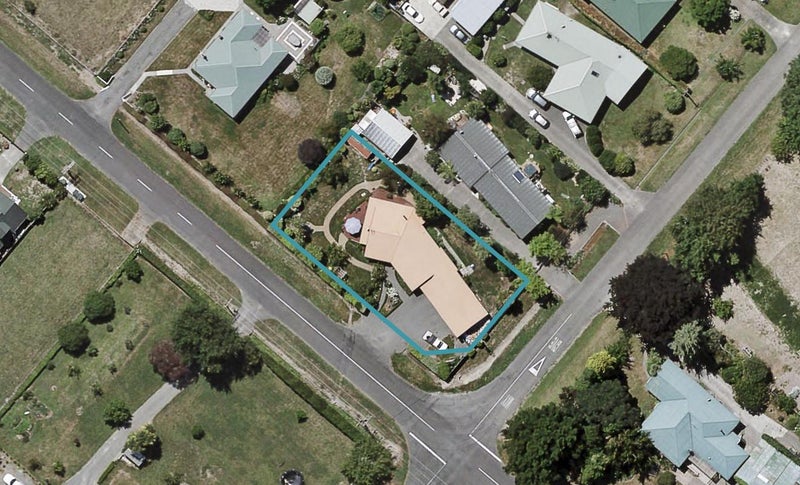 109 Tollemache Road East, Longlands, Hastings - Carousel 1