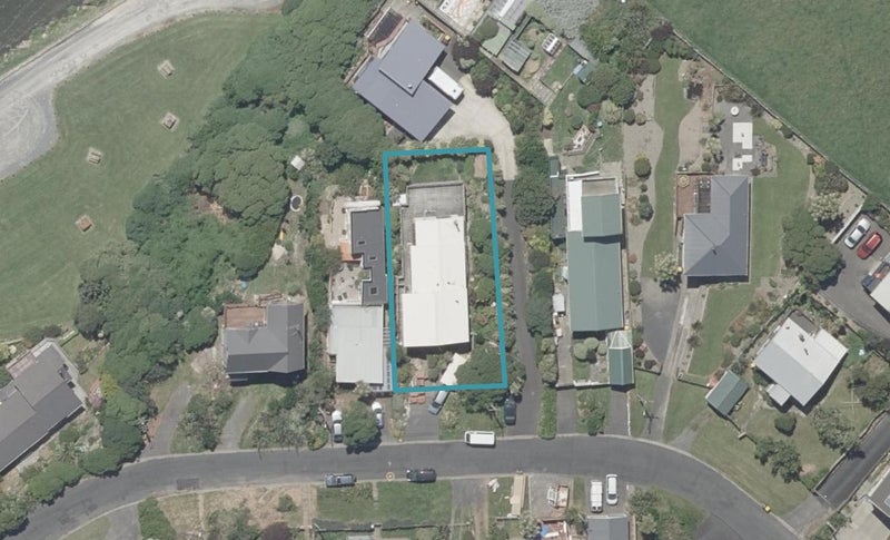 29 Oregon Street, Ocean Grove, Dunedin - Carousel 1