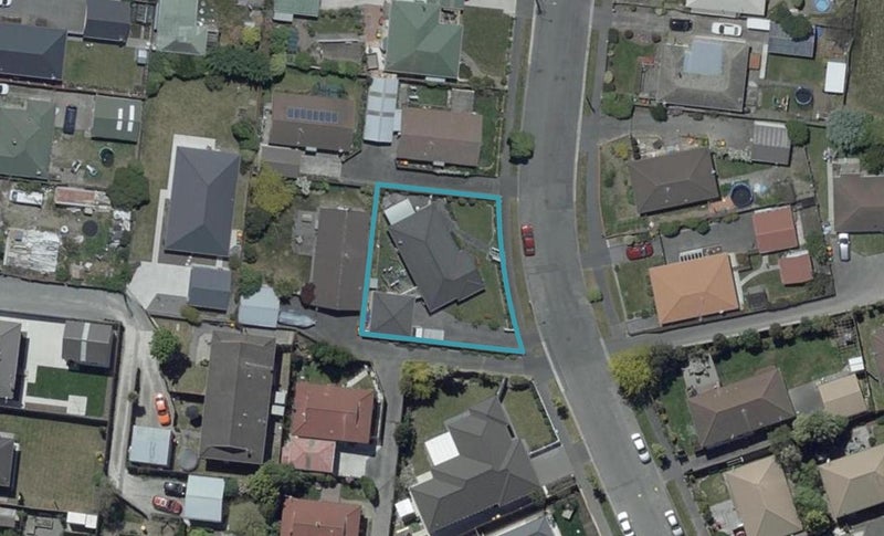 28 Reginald Street, Burwood, Christchurch - Carousel 1