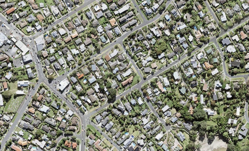 1/4 Tipau Street, Torbay, Auckland - Carousel 1