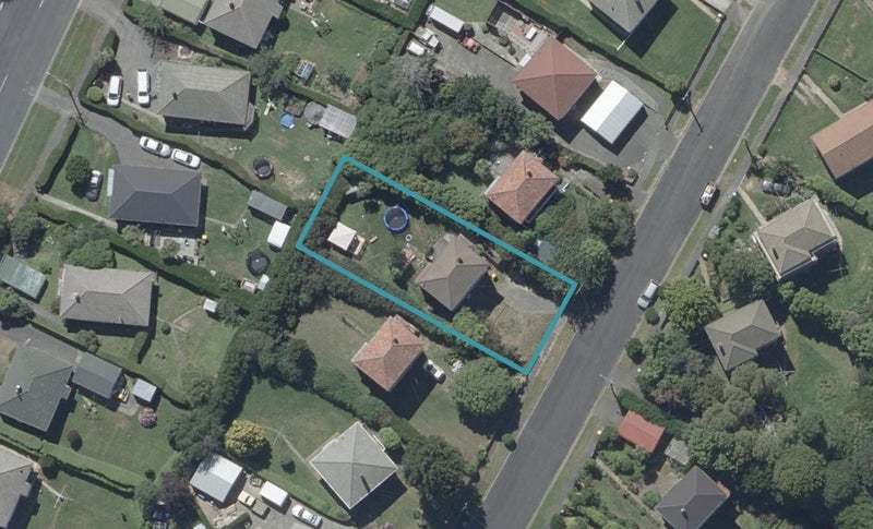 11 Forrester Avenue, Liberton, Dunedin - Carousel 1