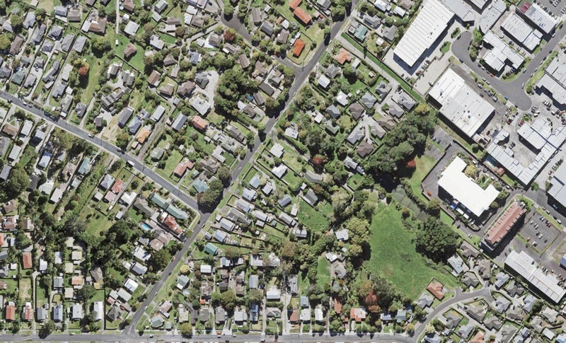 4/29 Brandon Road, Glen Eden, Auckland - Carousel 1