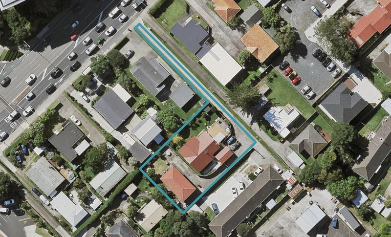 1/12 Northcote Road, Takapuna, Auckland - Carousel 1