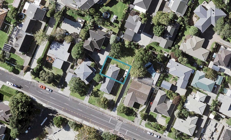 92B Nelson Street, Howick, Auckland - Carousel 1