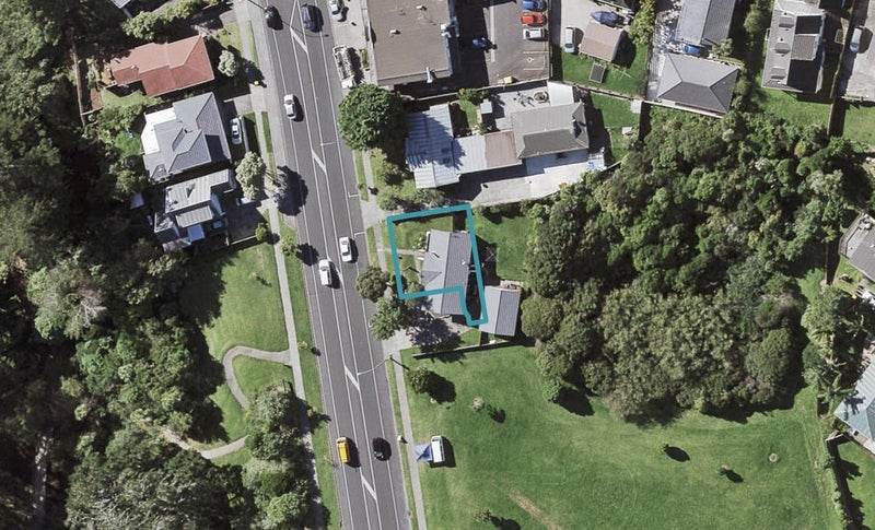 172A Aviemore Drive, Highland Park, Auckland - Carousel 1