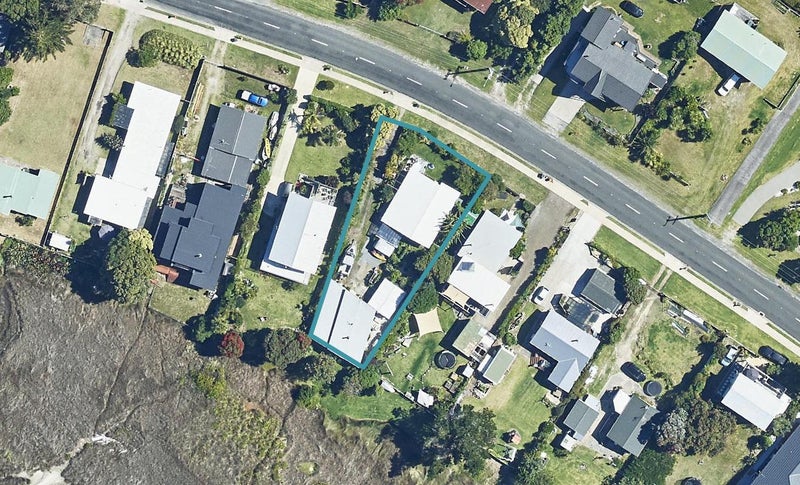 578 Pukehina Parade, Pukehina, Te Puke - Carousel 1