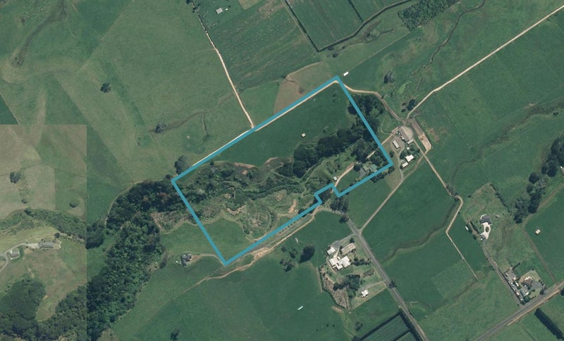 42 McNaughten Road, Karioitahi, Waiuku - Carousel 1