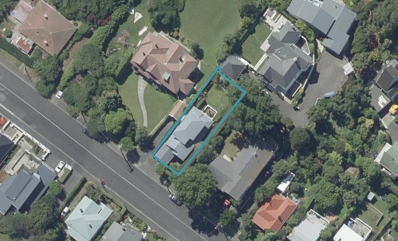 66 Cannington Road, Maori Hill, Dunedin - Carousel 1