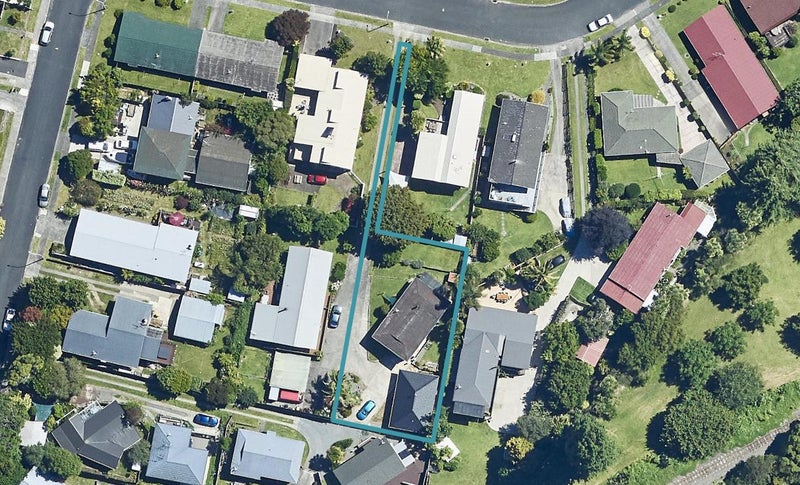 8 Tarata Street, Matua, Tauranga - Carousel 1